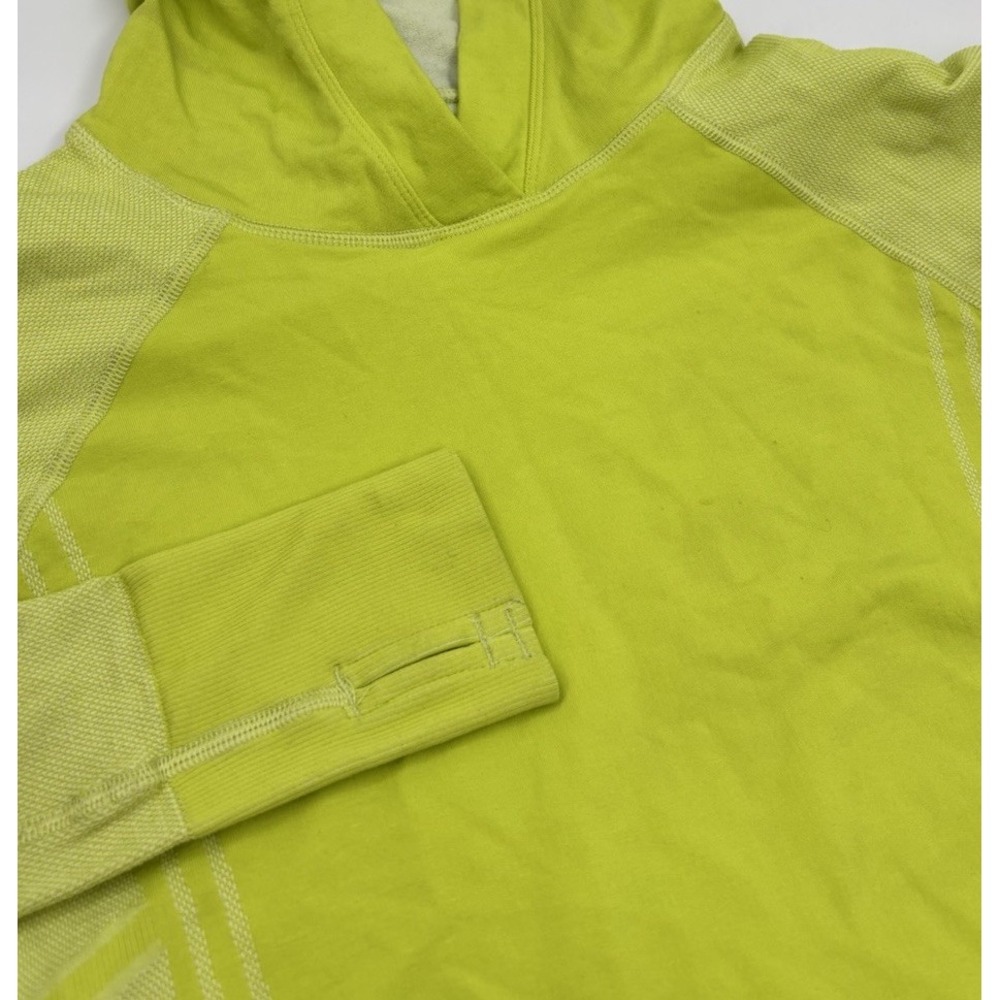 Athleta Women's M Green Polyester Compression‎ Long Sleeve Pullover Hoodie